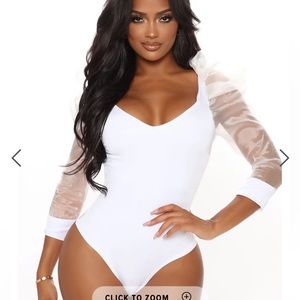 Puff sleeve white body suit size s